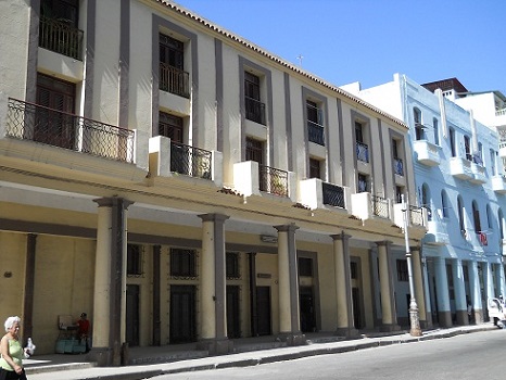 'Vista del edificio' Casas particulares are an alternative to hotels in Cuba.